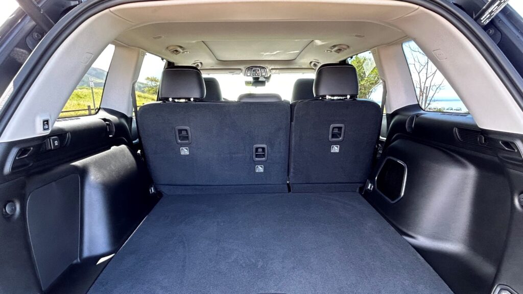 IMG_JC_DkGrey_1663-scaled