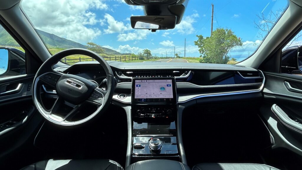 IMG_JC_DkGrey_1670-scaled