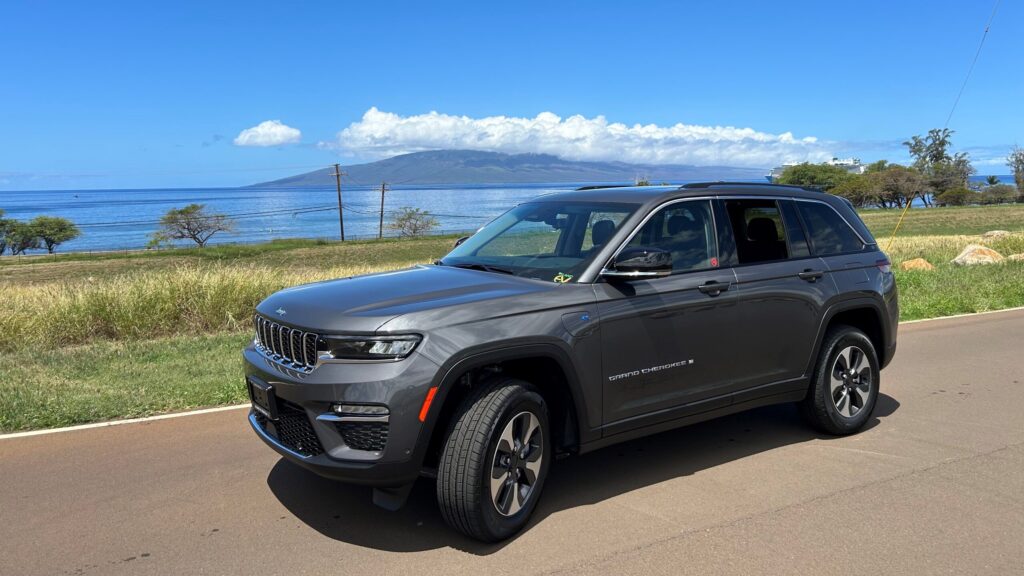 IMG_JC_DkGrey_1687-scaled