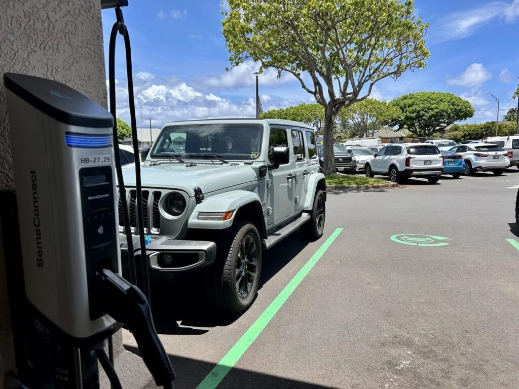 Island EV Rentals Jeep, 2023